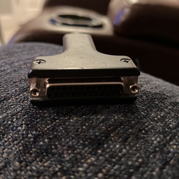 APS SCSI DOC Powerbook HDI 30 male to DB25 female SCSI adapter with switch - Picture 3 of 5